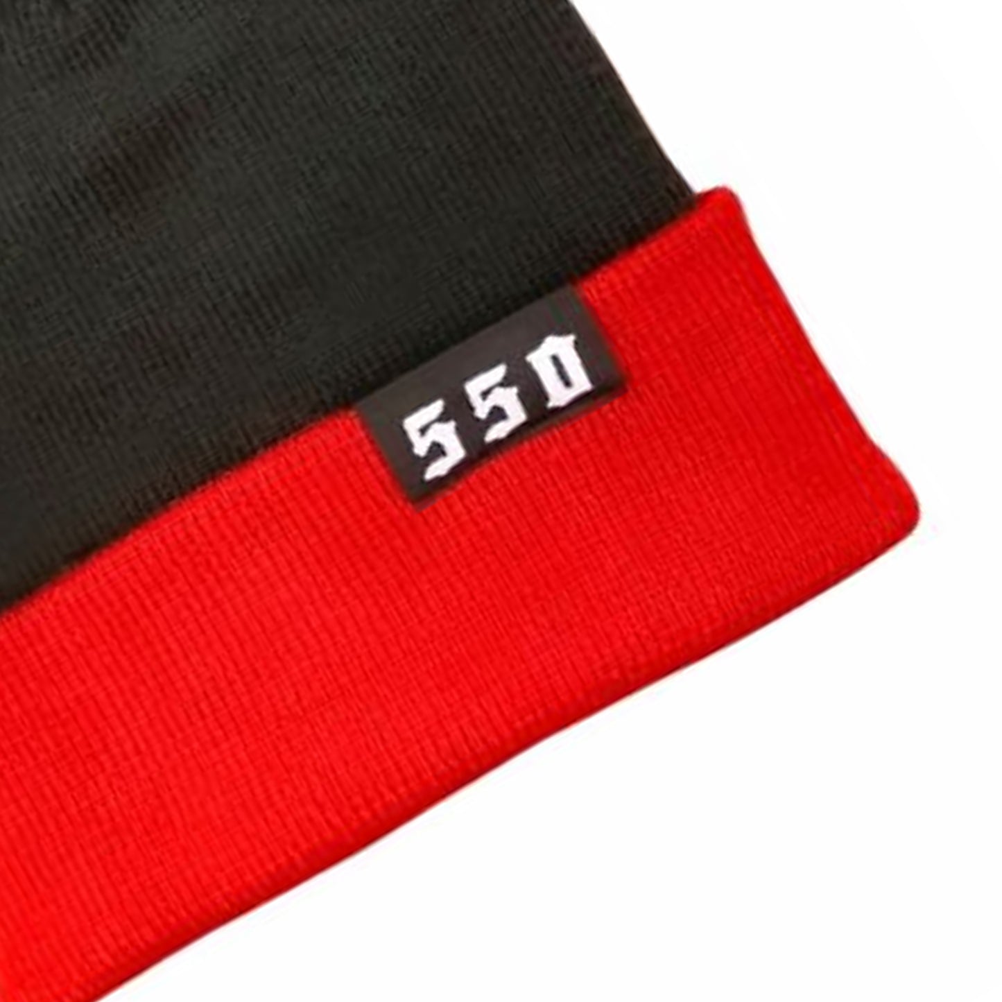 550 Beanie Red/Black